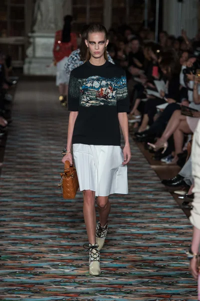 Look 55